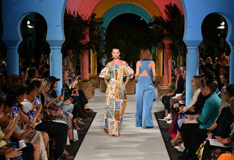 New York Moda Haftası Oscar De La Renta 2020 İlkbahar/Yaz defilesi