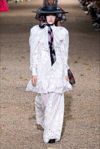 Erdem 2020 İlkbahar/Yaz defilesi