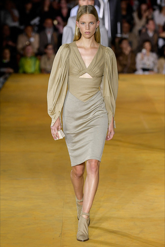 Burberry 2020 İlkbahar/Yaz koleksiyonu