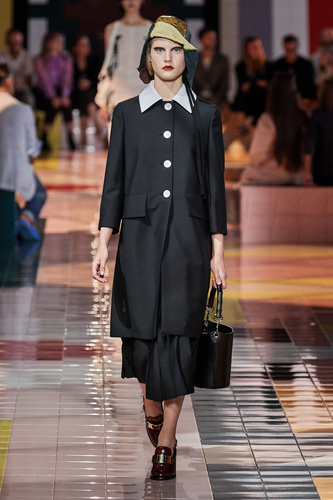 Prada 2020 İlkbahar/Yaz koleksiyonu