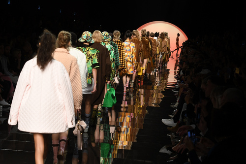 Fendi 2020 İlkbahar/Yaz Koleksiyonu