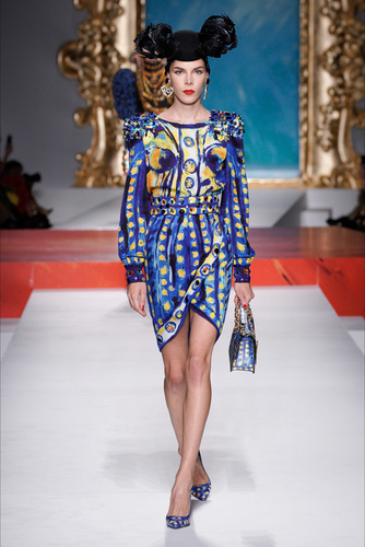 Moschino 2020 İlkbahar/Yaz koleksiyonu