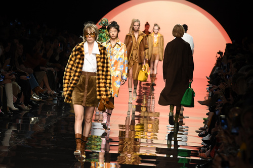 Fendi 2020 İlkbahar/Yaz Koleksiyonu