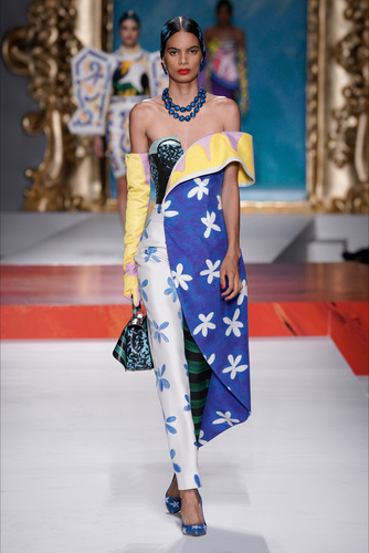 Moschino 2020 İlkbahar/Yaz koleksiyonu