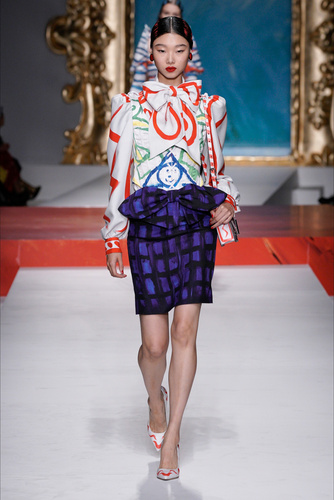 Moschino 2020 İlkbahar/Yaz koleksiyonu