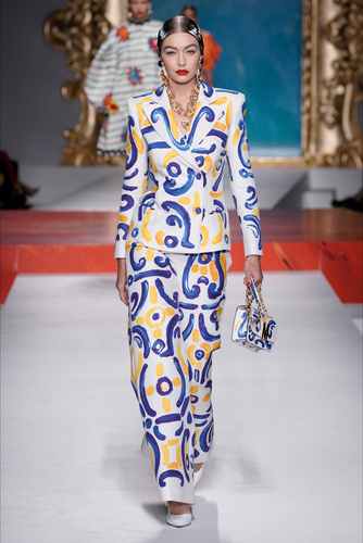 Moschino 2020 İlkbahar/Yaz koleksiyonu