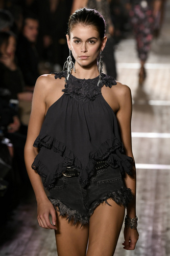 Isabel Marant 2020 İlkbahar/Yaz kolesksiyonu