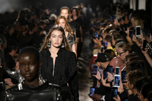 Isabel Marant 2020 İlkbahar/Yaz kolesksiyonu