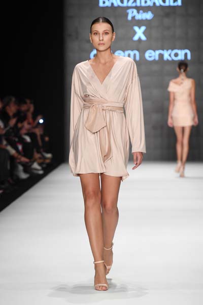 Bağzıbağlı Prive x Özlem Erkan defilesi 