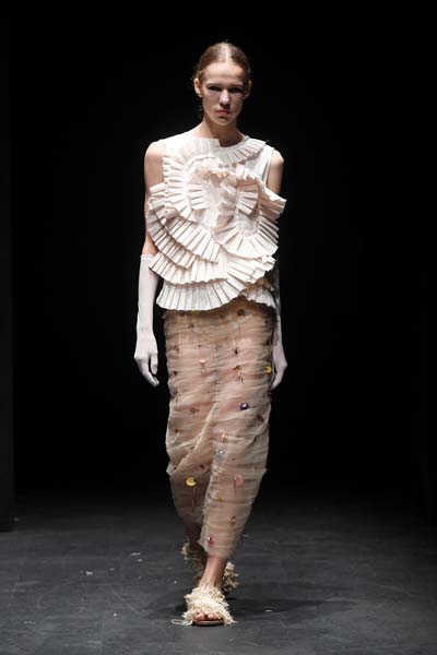 'Moda Haftası’nı tasarımcı Natalie Kolyozyan açtı