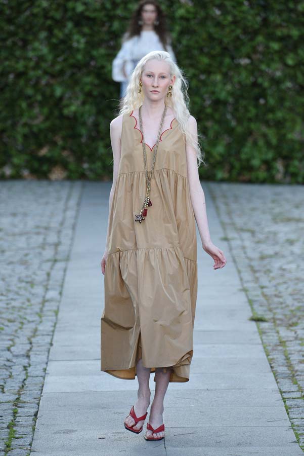 Mehtap Elaidi İlkbahar/Yaz 2020 koleksiyonu