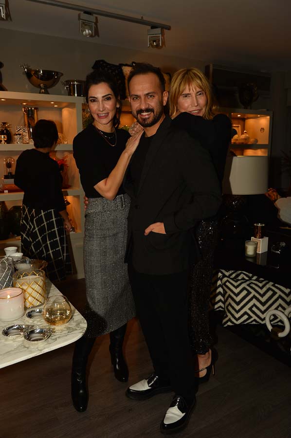 Yeni mağazaya görkemli açılış