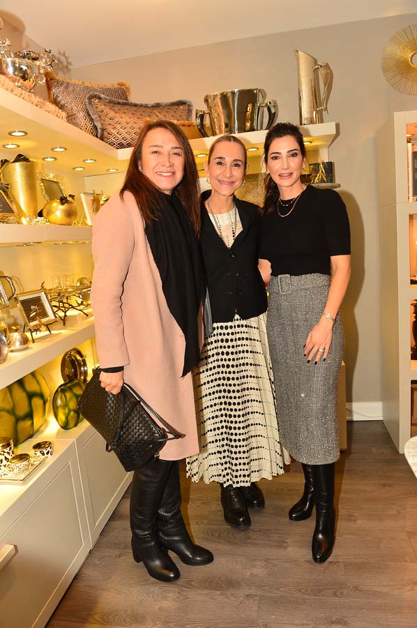 Yeni mağazaya görkemli açılış