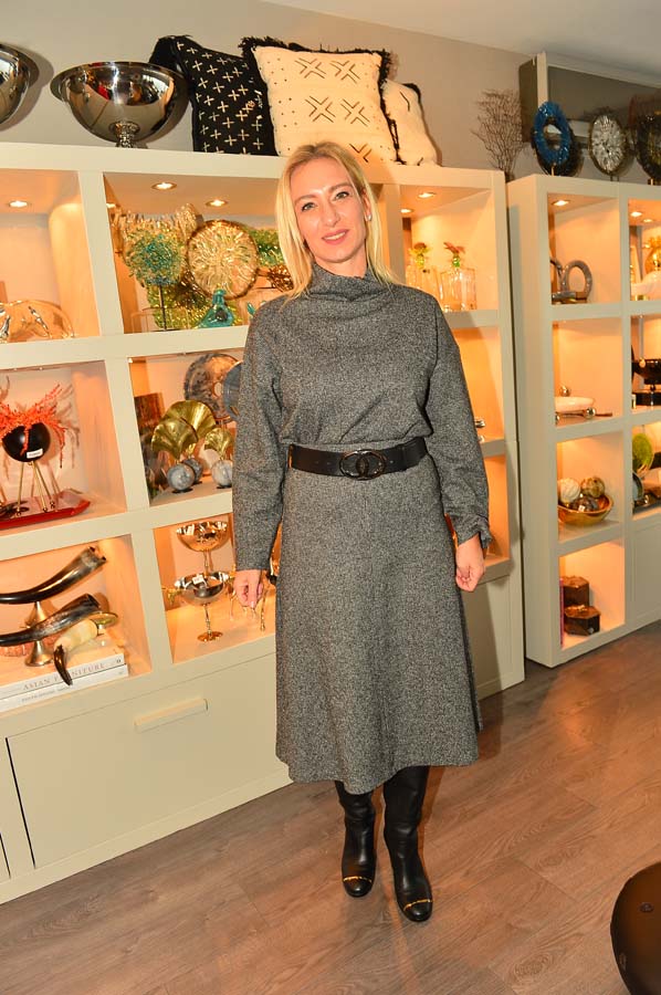 Yeni mağazaya görkemli açılış