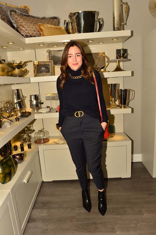 Yeni mağazaya görkemli açılış