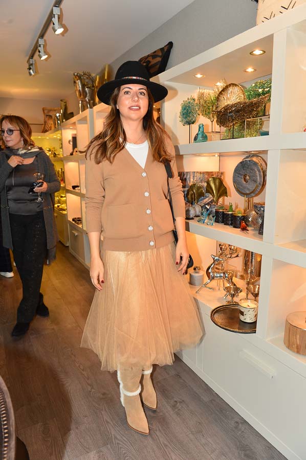 Yeni mağazaya görkemli açılış