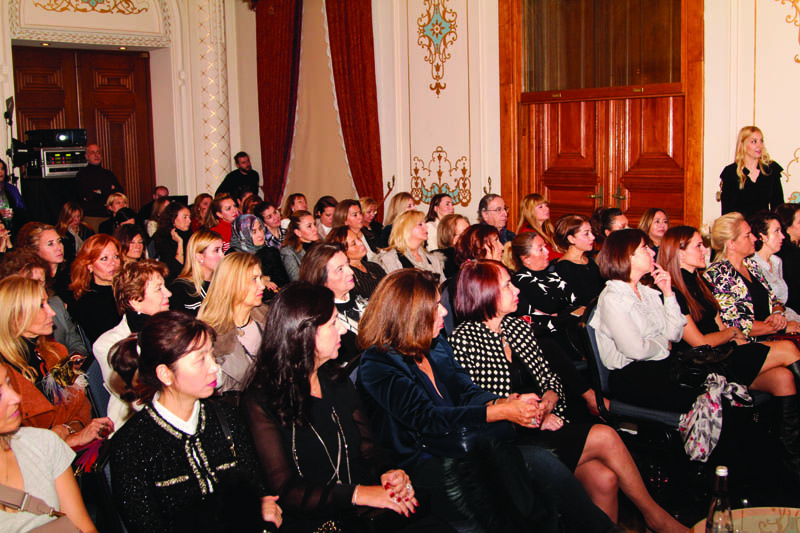 House Beautiful işbirliğiyle: Sofralar Sergisi