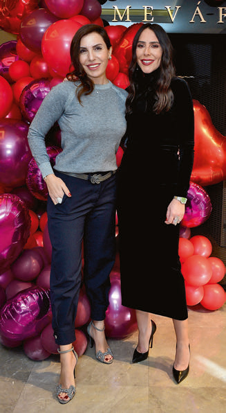 Sevgiler Günü davetinde buluştular