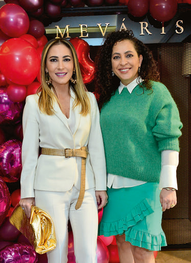 Sevgiler Günü davetinde buluştular