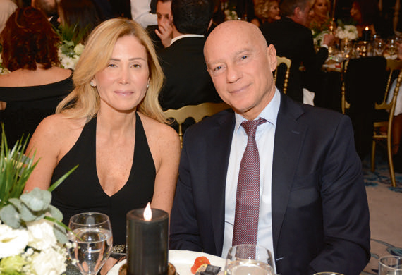 Görkemli düğüne 500 davetli katıldı