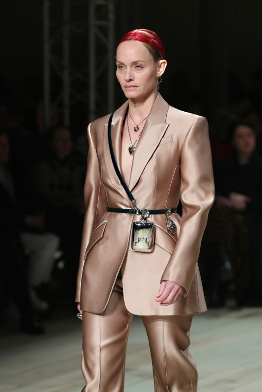 Alexander McQueen İlkbahar/Kış 2020