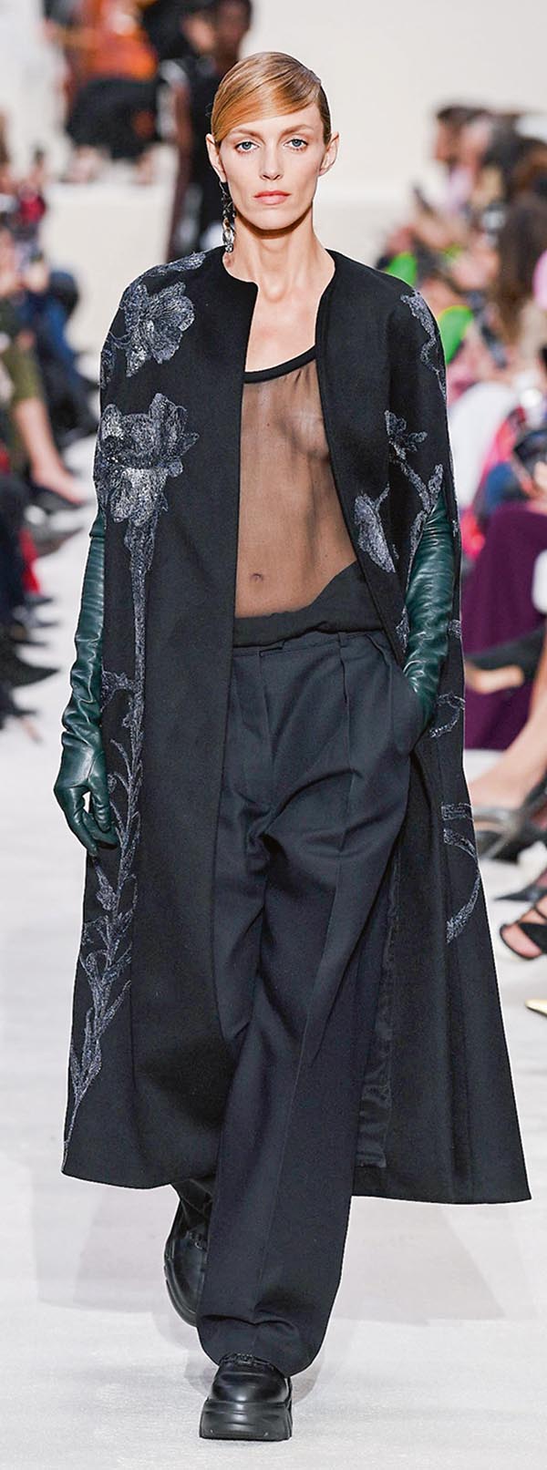 ‘Güçlü kadınlar’ Paris’i sardı