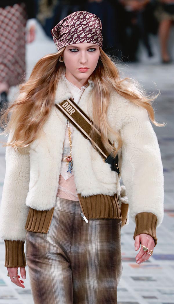 ‘Güçlü kadınlar’ Paris’i sardı