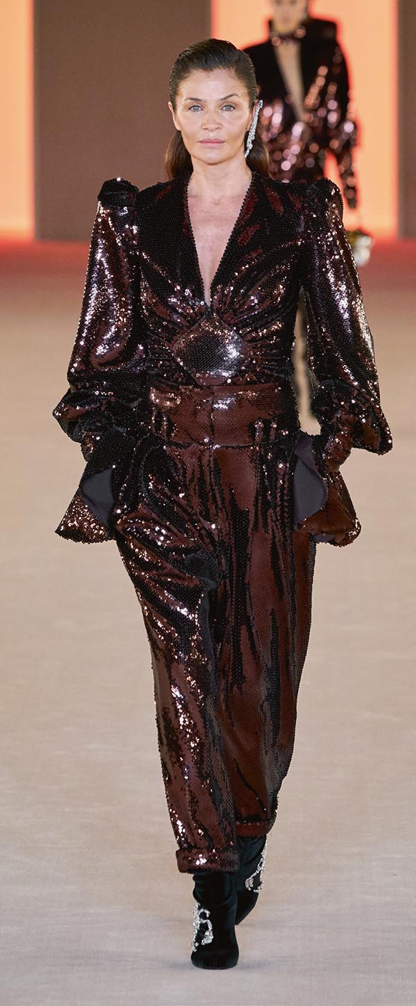 ‘Güçlü kadınlar’ Paris’i sardı