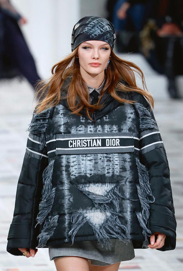 ‘Güçlü kadınlar’ Paris’i sardı