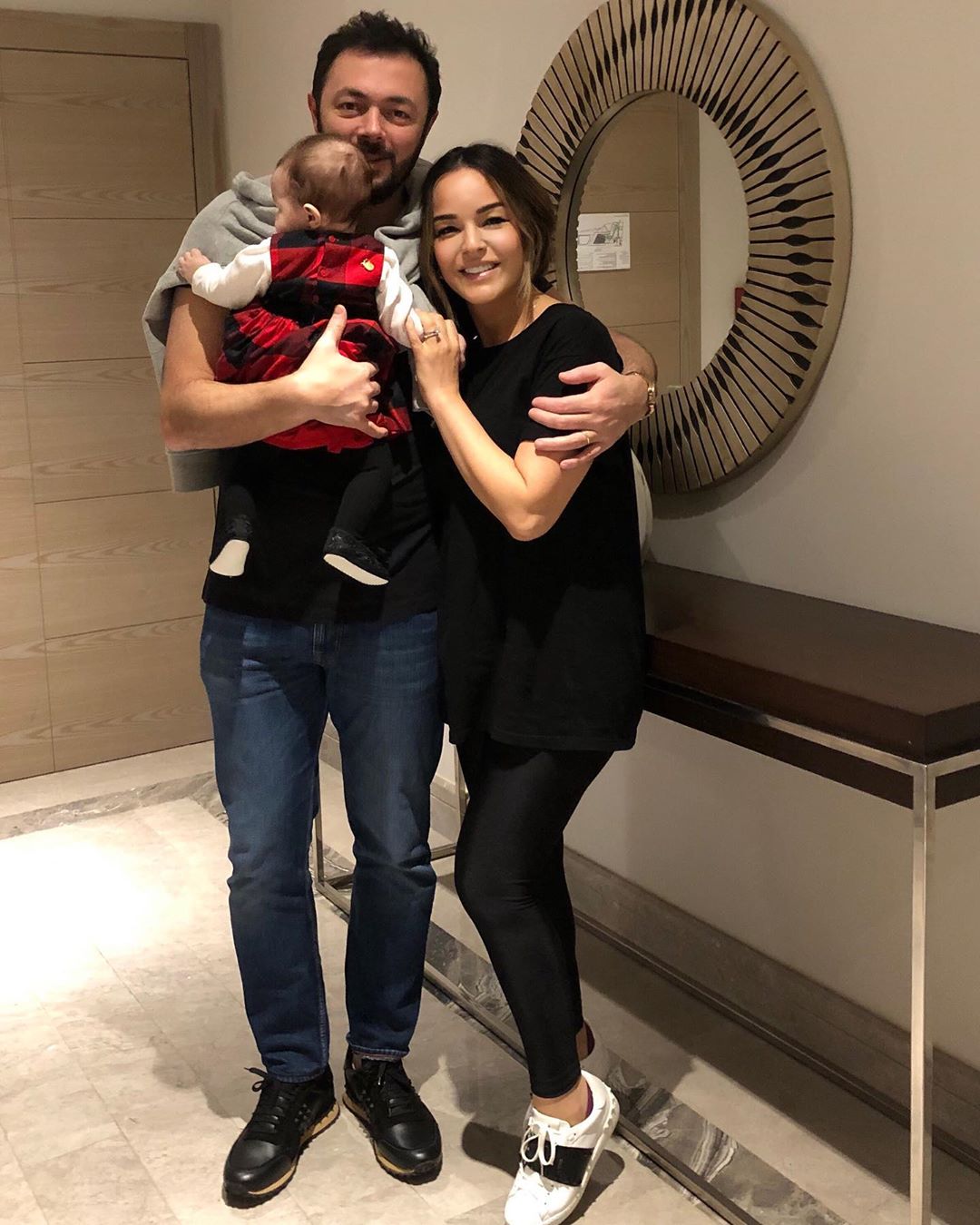 Bengü: “Şimdi evdeyiz; hepsi geçecek”