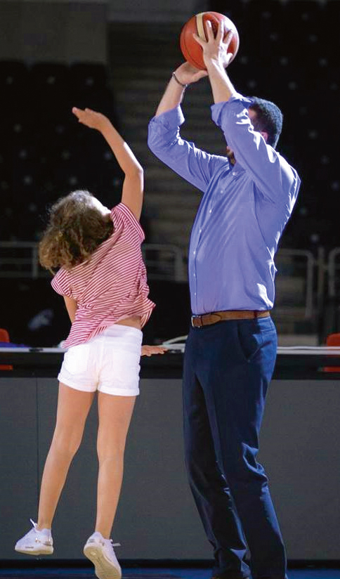 Ünlü isimlerden 'Babalar Günü'nü tbt'si