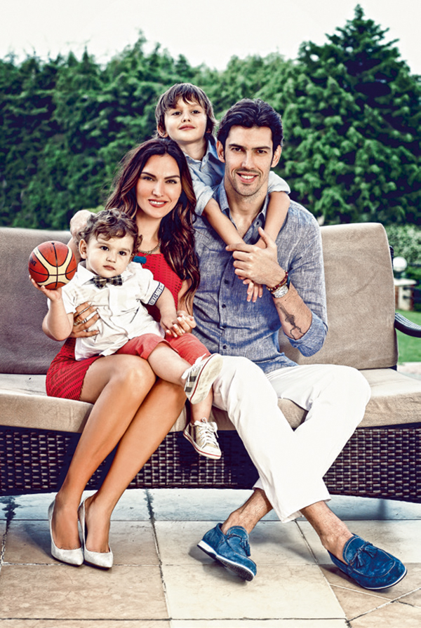 Ünlü isimlerden 'Babalar Günü'nü tbt'si