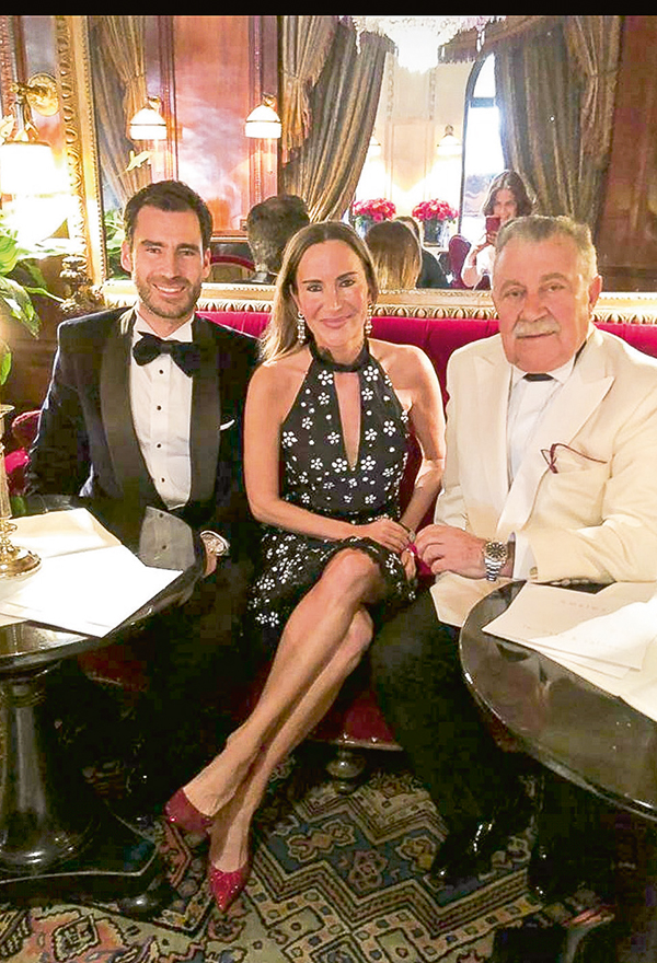 Ünlü isimlerden 'Babalar Günü'nü tbt'si