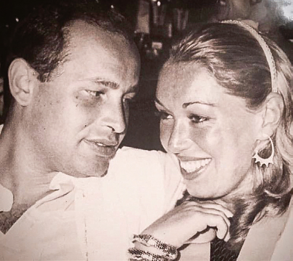 Ünlü isimlerden 'Babalar Günü'nü tbt'si