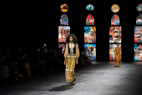 Christian Dior 2021 İlkbahar/Yaz koleksiyonu