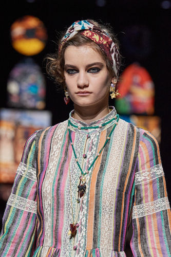 Christian Dior 2021 İlkbahar/Yaz koleksiyonu