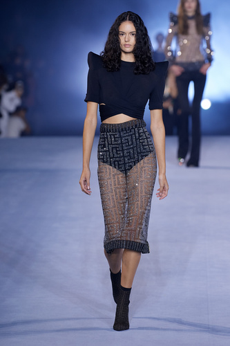 Balmain 2021 İlkbahar/Yaz defilesi