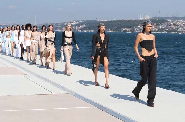 Ceren Ocak İlkbahar/Yaz 2021 koleksiyonu