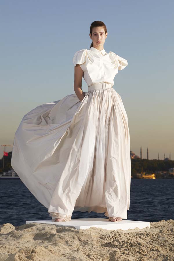 Özgür Masur İlkbahar/Yaz 2021 koleksiyonu