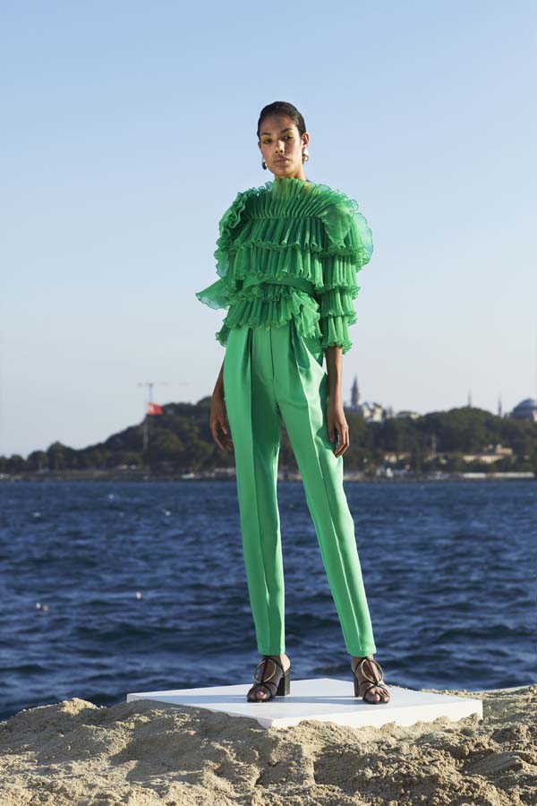 Özgür Masur İlkbahar/Yaz 2021 koleksiyonu