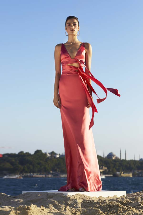 Özgür Masur İlkbahar/Yaz 2021 koleksiyonu