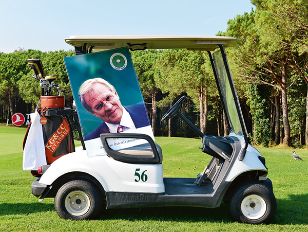 Ünlü golfçüler anma turnuvasında buluştu