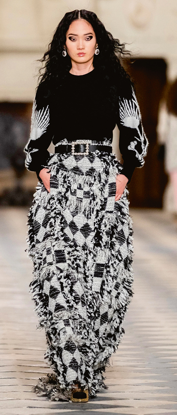 Chanel dönemler arası yolculuk