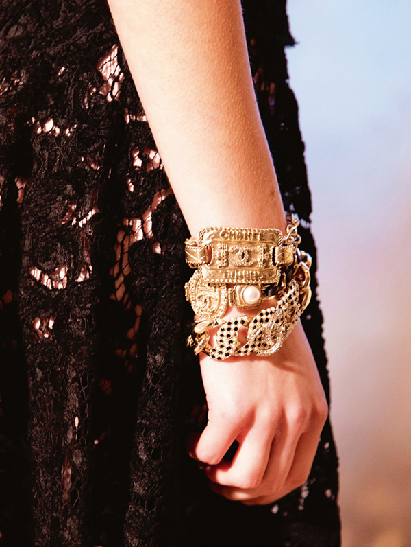 Chanel dönemler arası yolculuk