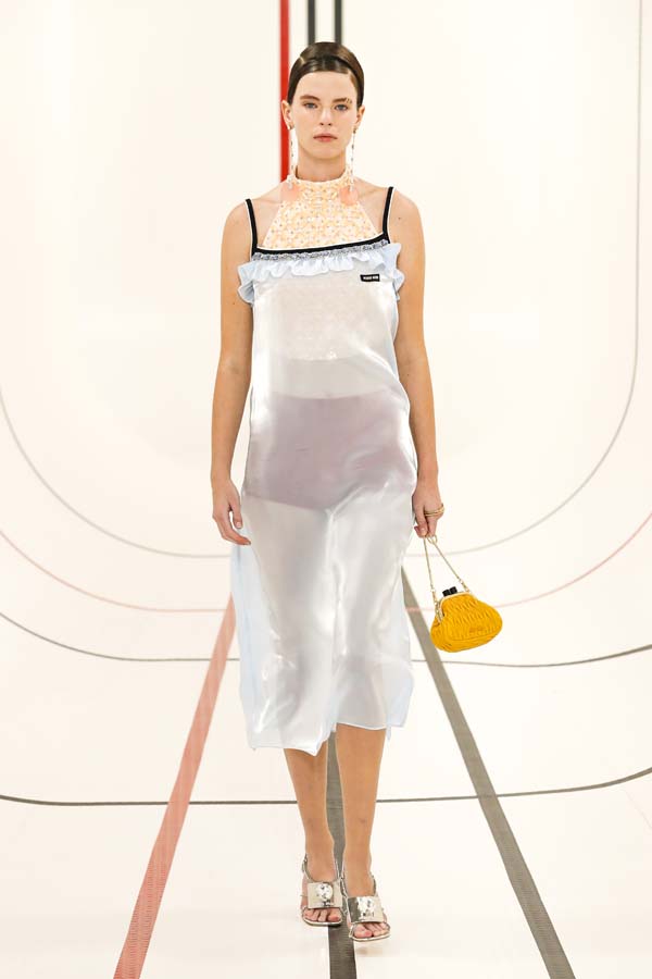 Miu Miu İlkbahar/Yaz 2021 koleksiyonu