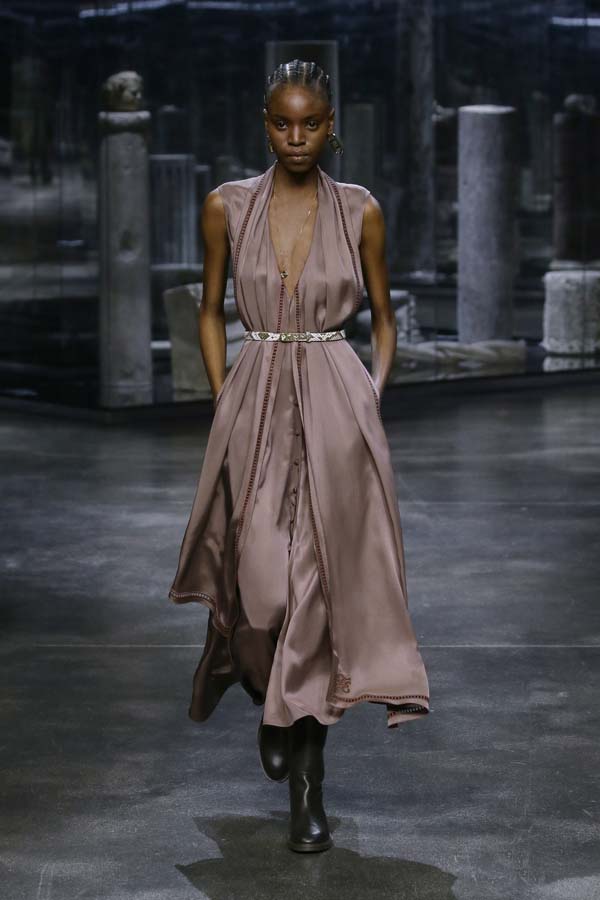 FENDI Sonbahar/Kış 2021 koleksiyonu