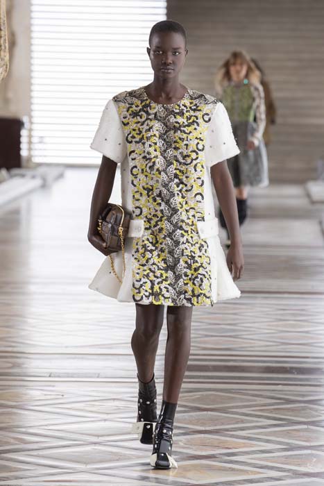 Louis Vuitton Sonbahar/Kış 2021 için Fornasetti ile Çalıştı