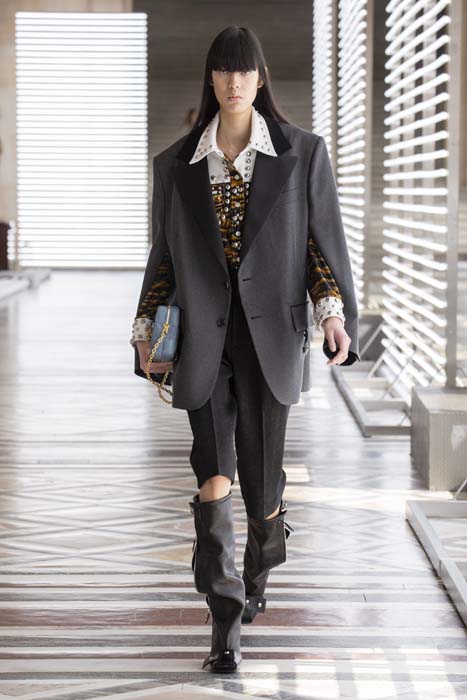 Louis Vuitton Sonbahar/Kış 2021 için Fornasetti ile Çalıştı