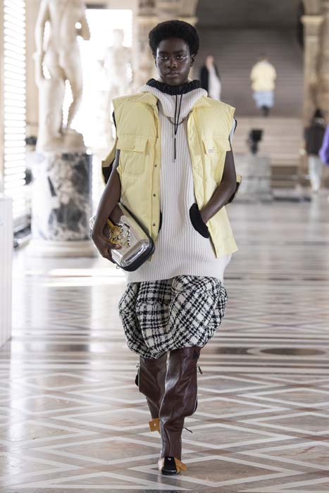 Louis Vuitton Sonbahar/Kış 2021 için Fornasetti ile Çalıştı