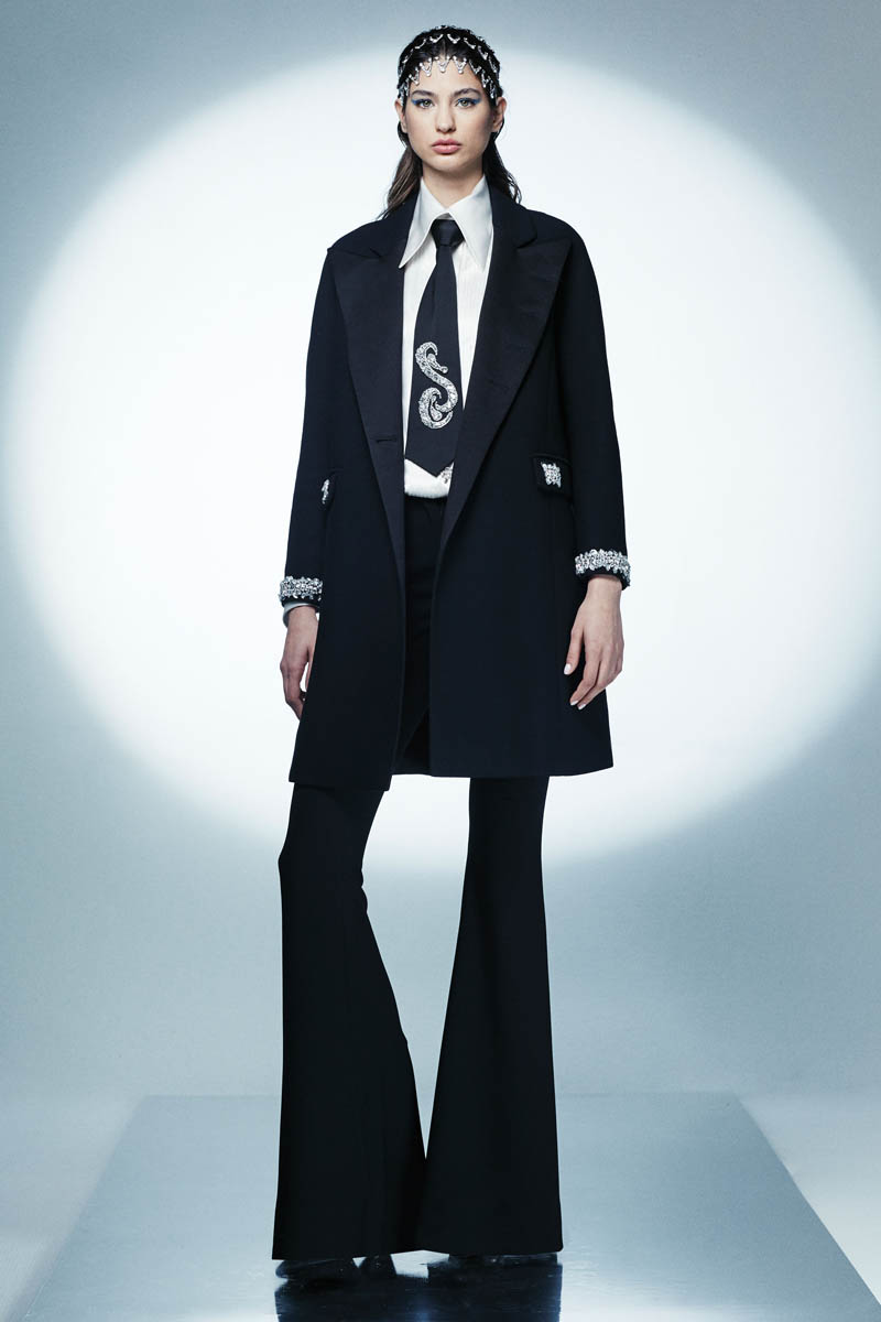 Nedo by Nedret Taciroglu FW2021 Demi-Couture Fashion Show